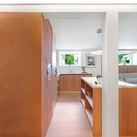 Japanese-inspired Hideaway In Calm, Cozy, And One Of A Kind *