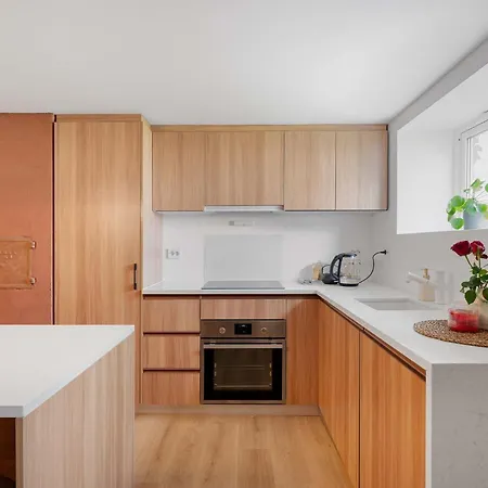 Apartment Japanese-inspired Hideaway In Calm, Cozy, And One Of A Kind *