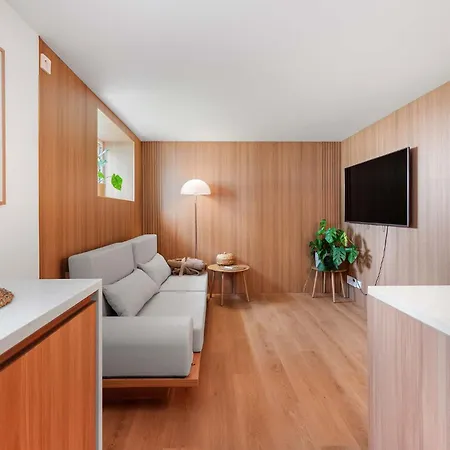 Japanese-inspired Hideaway In Calm, Cozy, And One Of A Kind